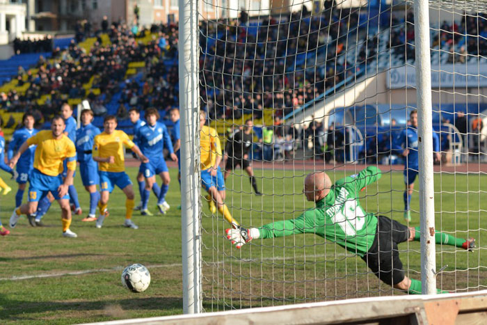 Футбол и спортивные события на Спорт 1 онлайн смотреть можно совершенно бесплатно на seetv.tv